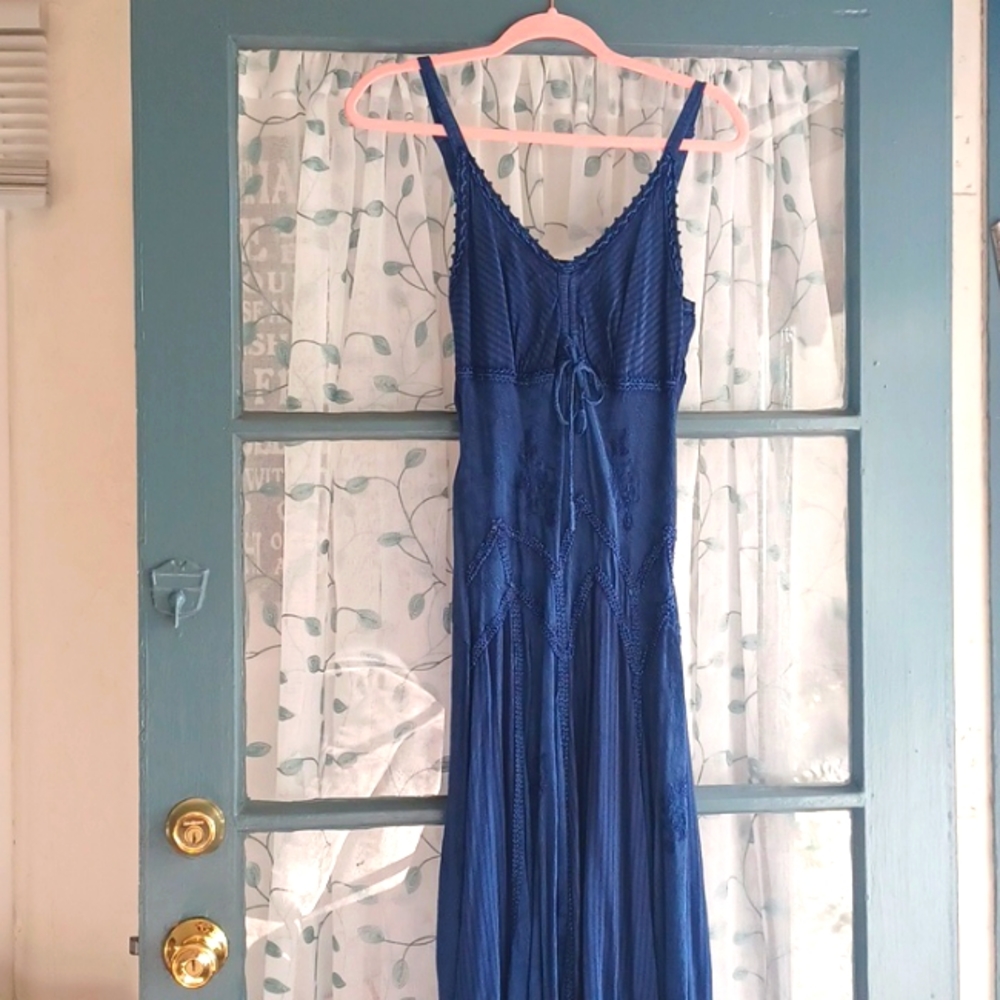 Summer Dress 👗 Beautifully made Renaissance Vintage looking dress